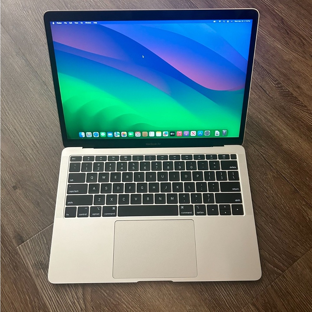 MacBook Air with over 1k in software